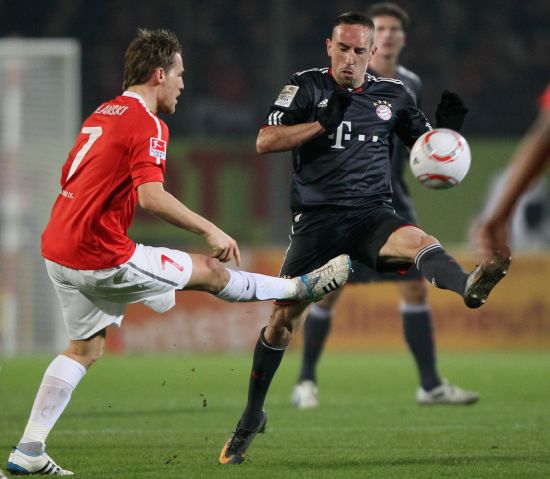 胜利不仅仅 胜利不仅仅