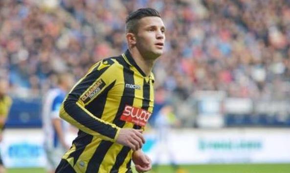 他联赛进行 他联赛进行