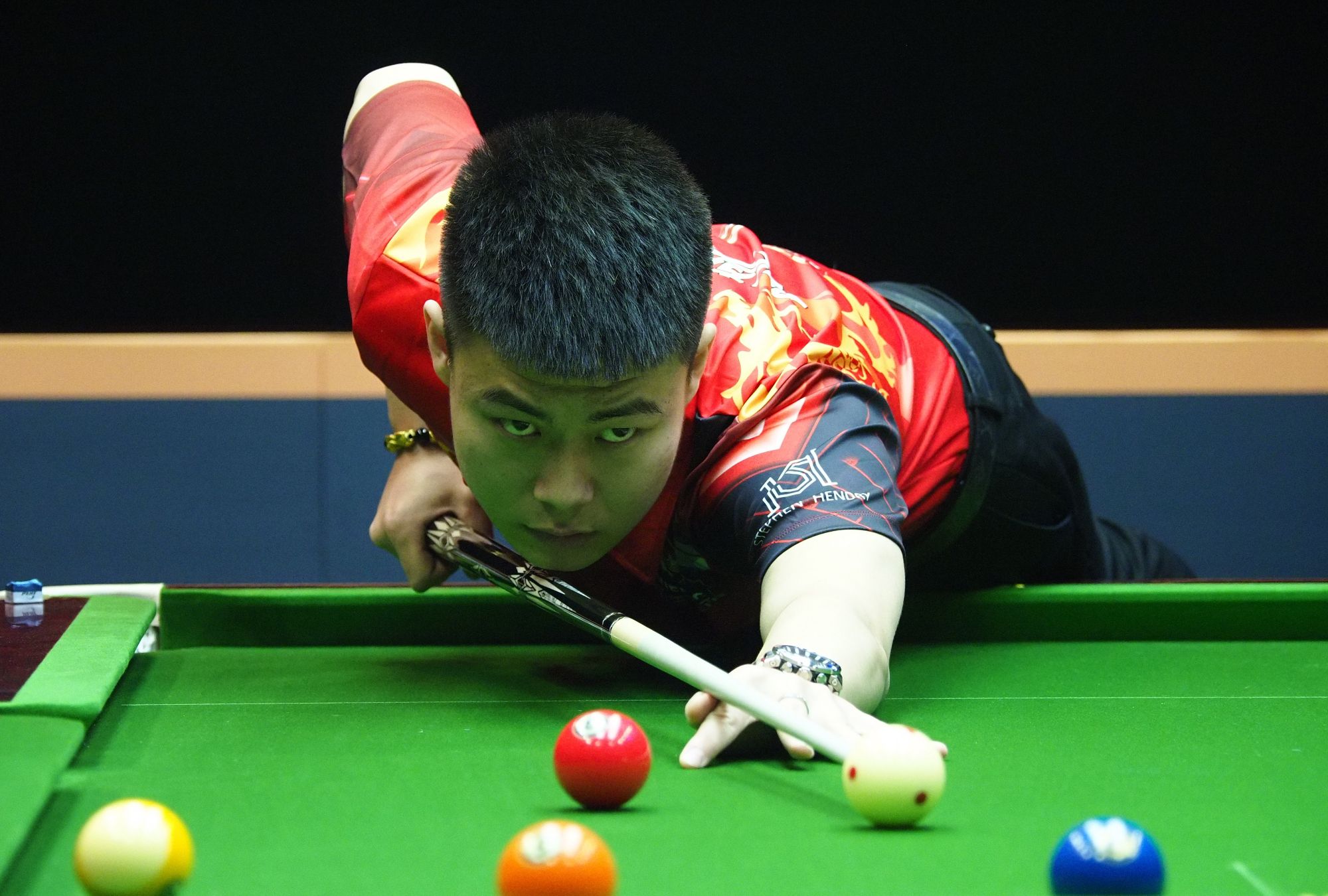 社会的一股 社会的一股