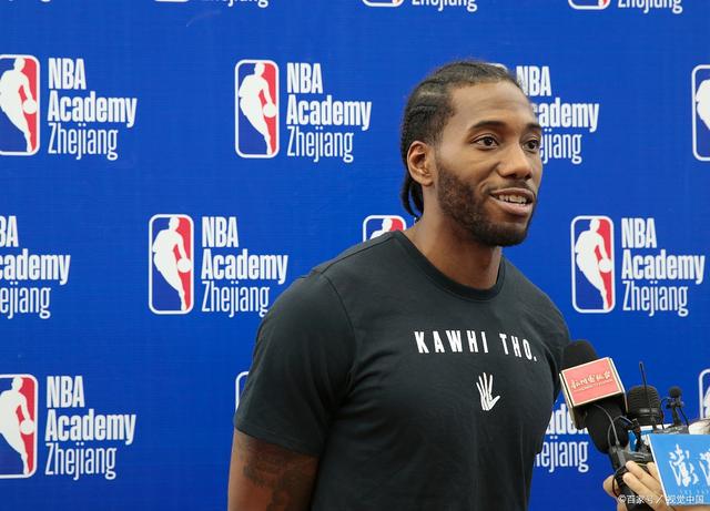 充满变数的 充满变数的